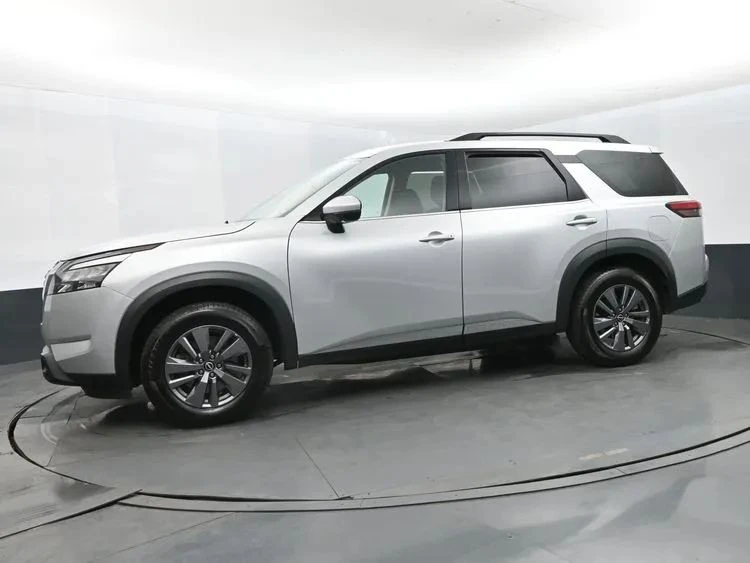 2024 Nissan Pathfinder 5th Gen - Image 5 of 12