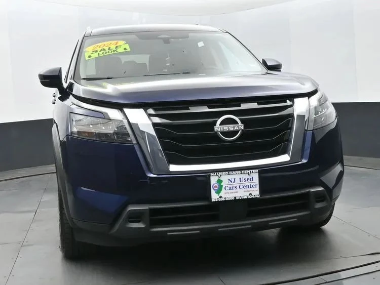 2024 Nissan Pathfinder 5th Gen - Image 3 of 12