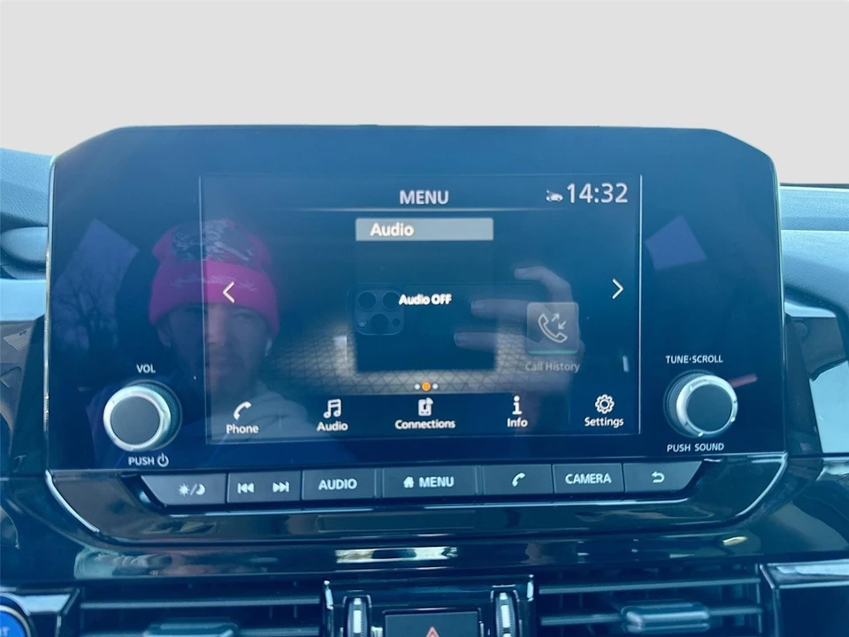 2024 Nissan Pathfinder 5th Gen - Image 14 of 21
