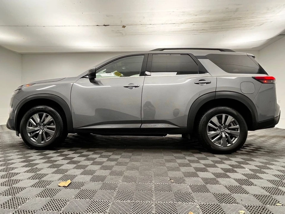 2024 Nissan Pathfinder 5th Gen - Image 11 of 12