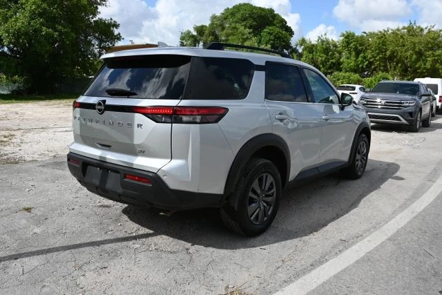 2024 Nissan Pathfinder 5th Gen - Image 5 of 21