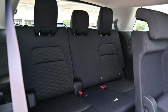 2024 Nissan Pathfinder 5th Gen - Image 19 of 21