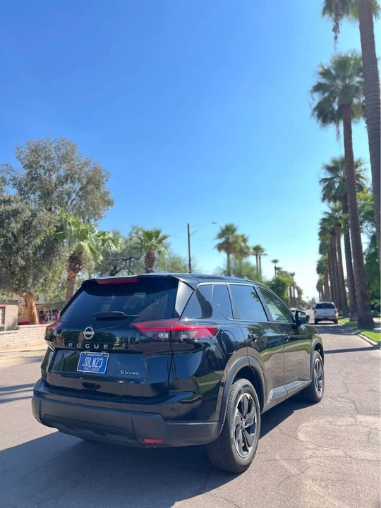 2024 Nissan Rogue - Image 3 of 8