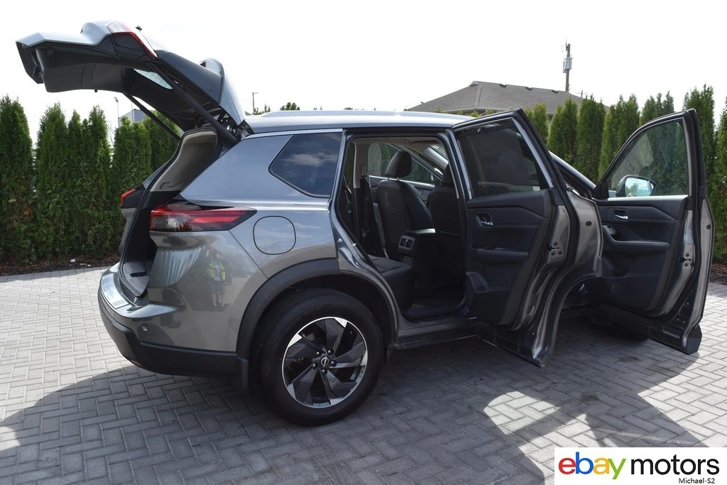 2024 Nissan Rogue - Image 20 of 21