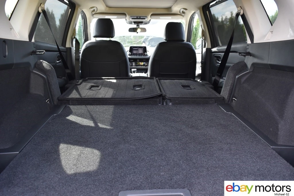 2024 Nissan Rogue - Image 15 of 21