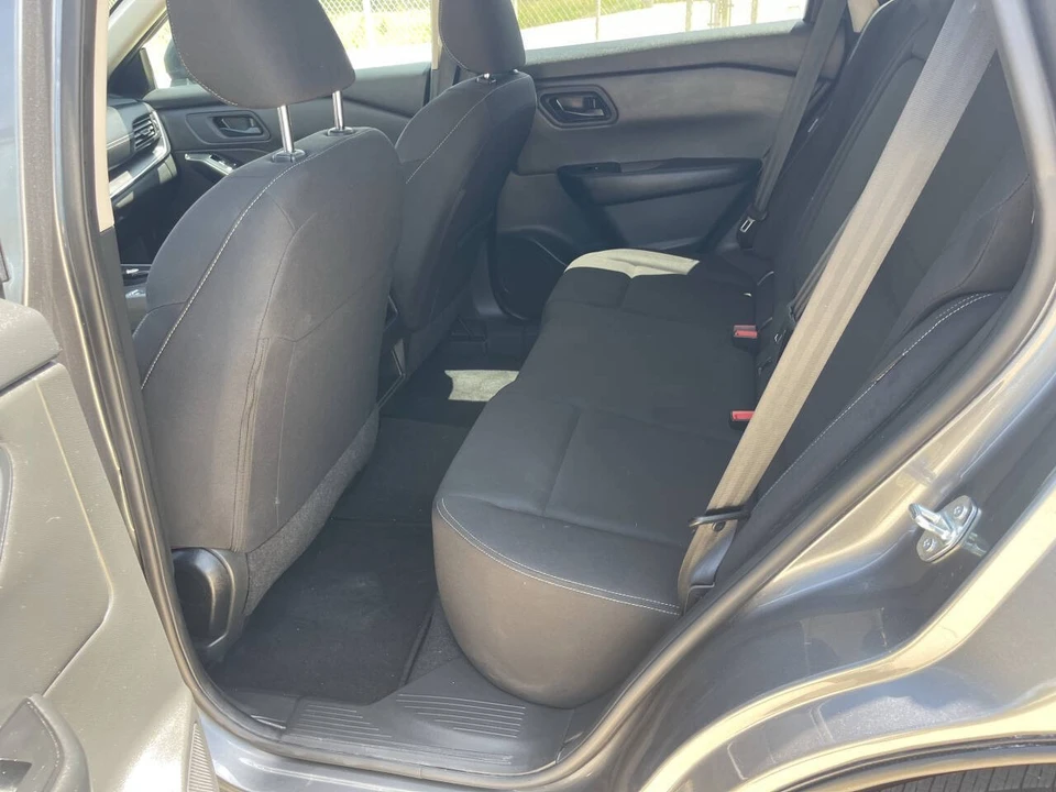 2024 Nissan Rogue - Image 20 of 21