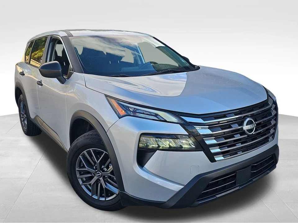 2024 Nissan Rogue - Image 10 of 12