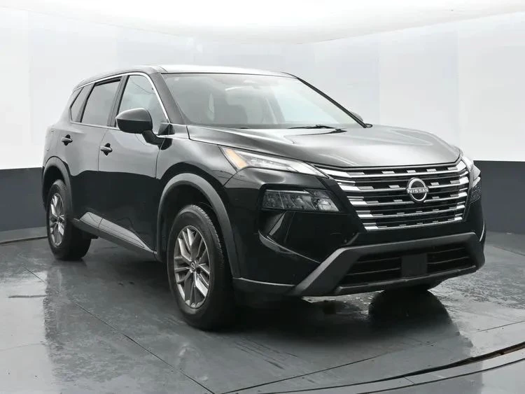 2024 Nissan Rogue - Image 2 of 12