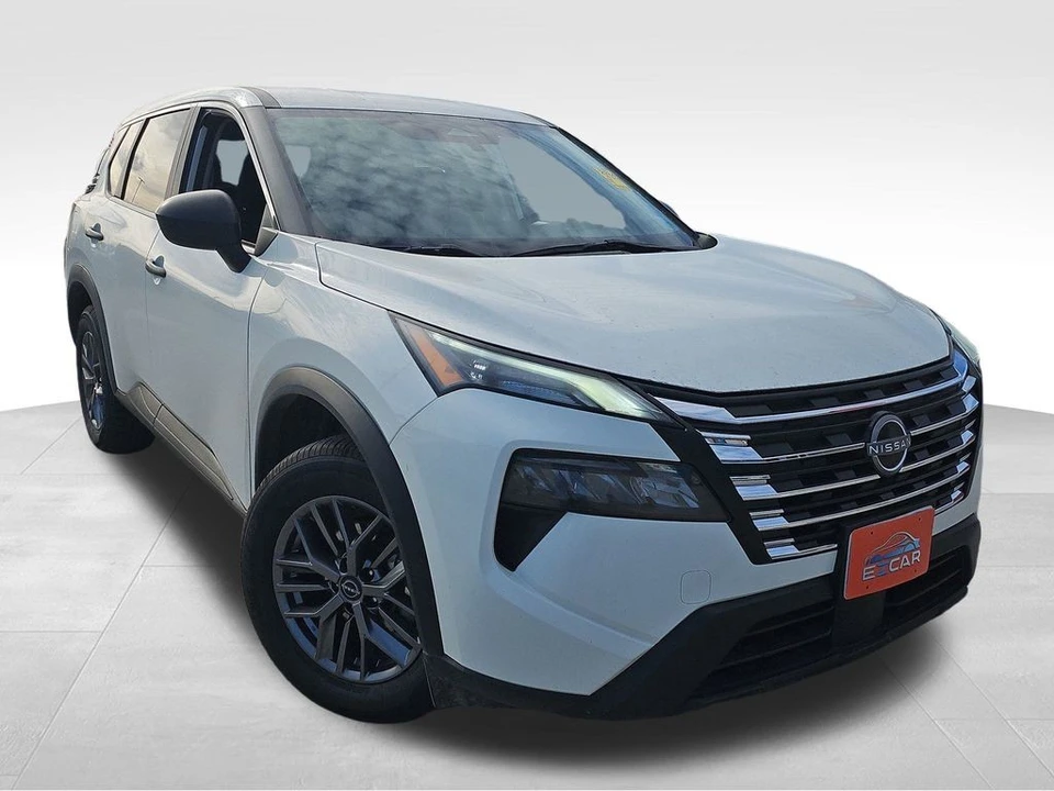 2024 Nissan Rogue - Image 11 of 12