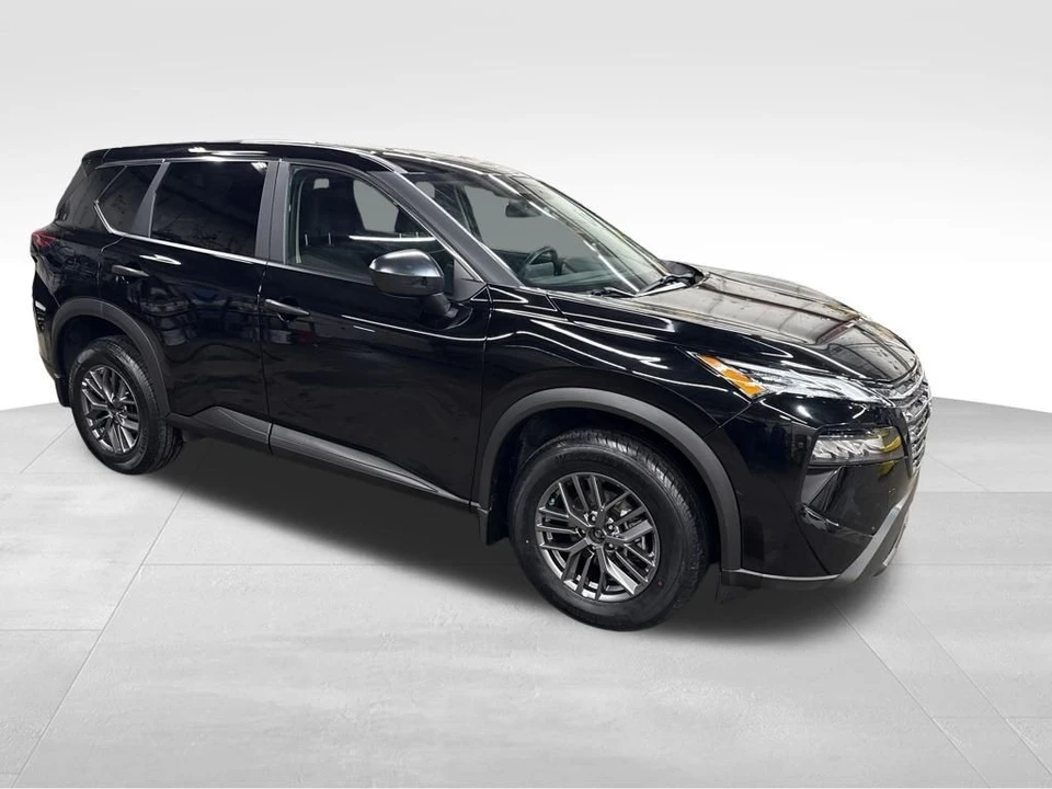 2024 Nissan Rogue - Image 9 of 12