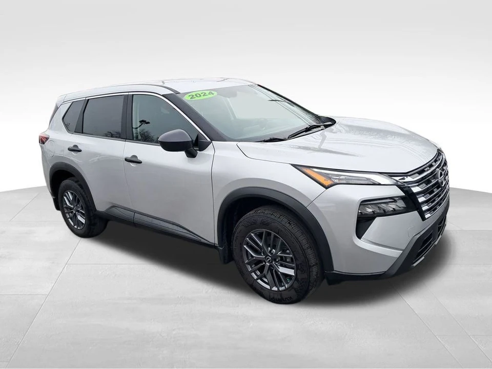 2024 Nissan Rogue - Image 9 of 12
