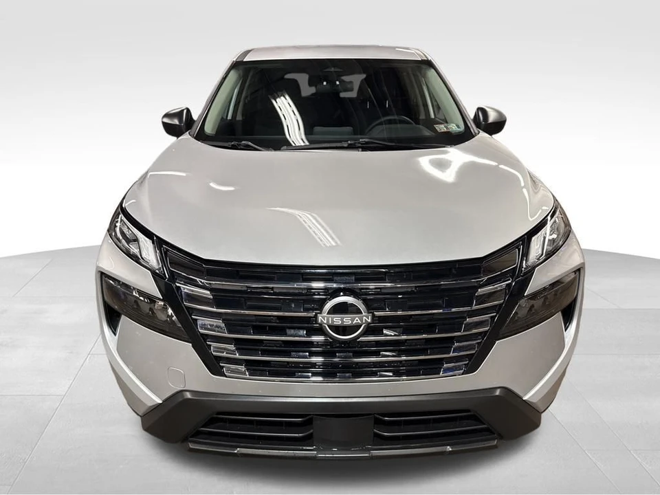 2024 Nissan Rogue - Image 5 of 12