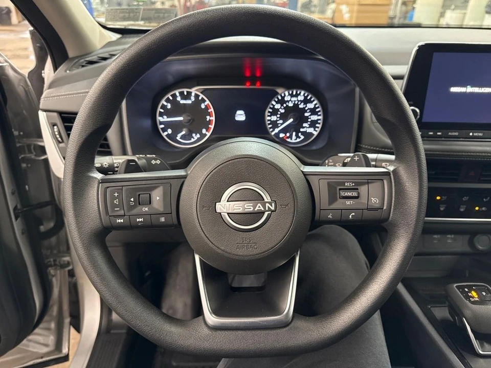 2024 Nissan Rogue - Image 12 of 12