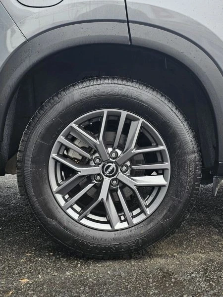 2024 Nissan Rogue - Image 6 of 12
