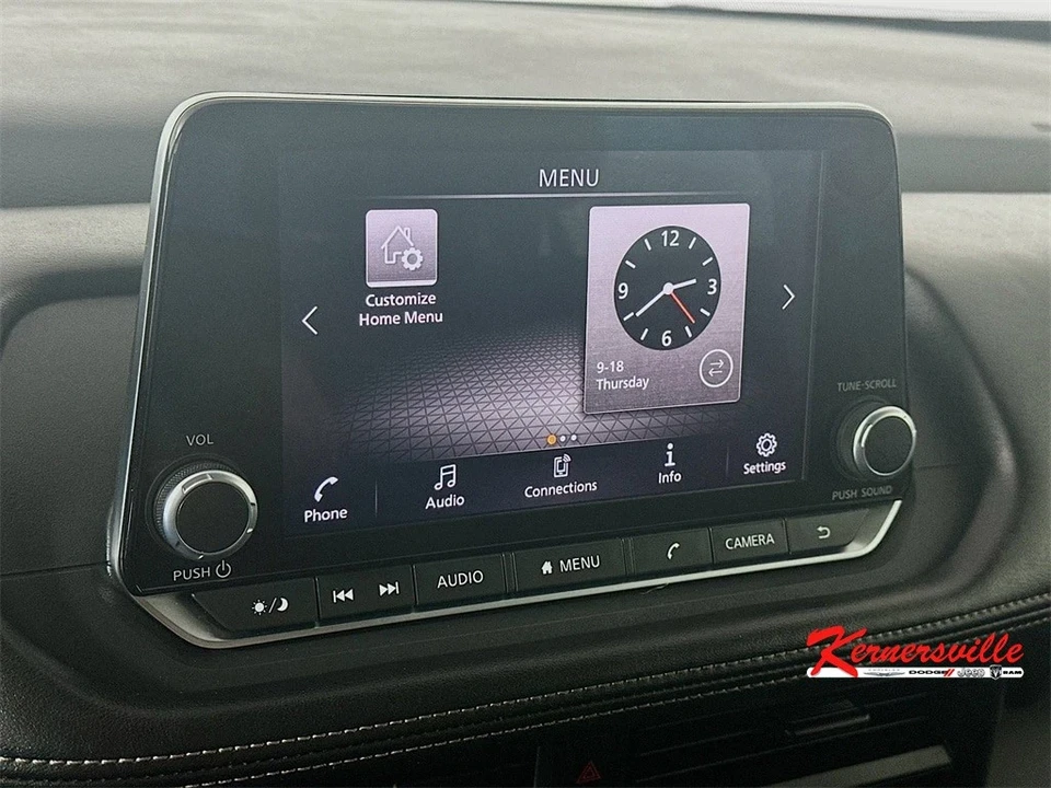 2024 Nissan Rogue - Image 19 of 21