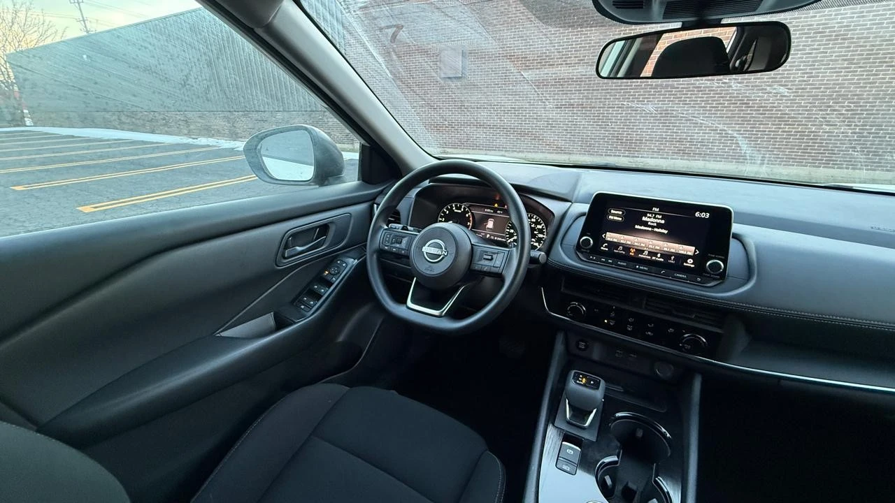 2024 Nissan Rogue - Image 12 of 21