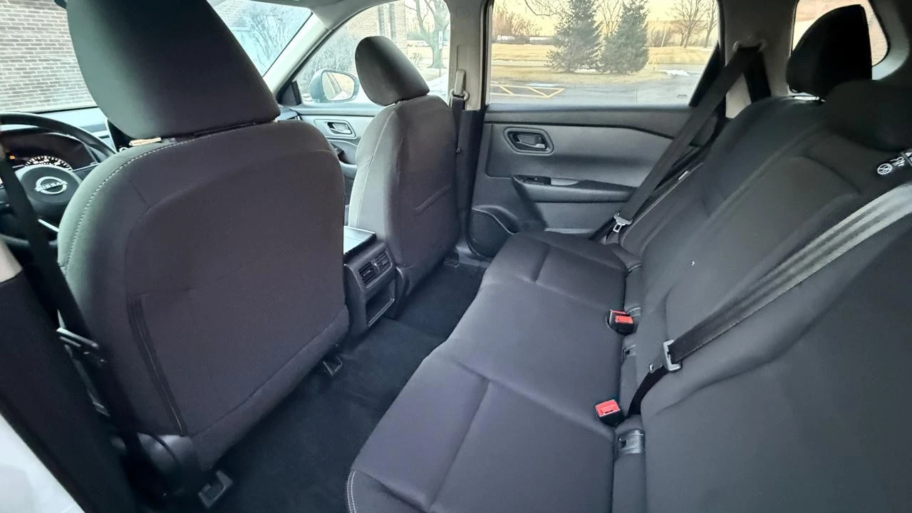 2024 Nissan Rogue - Image 20 of 21