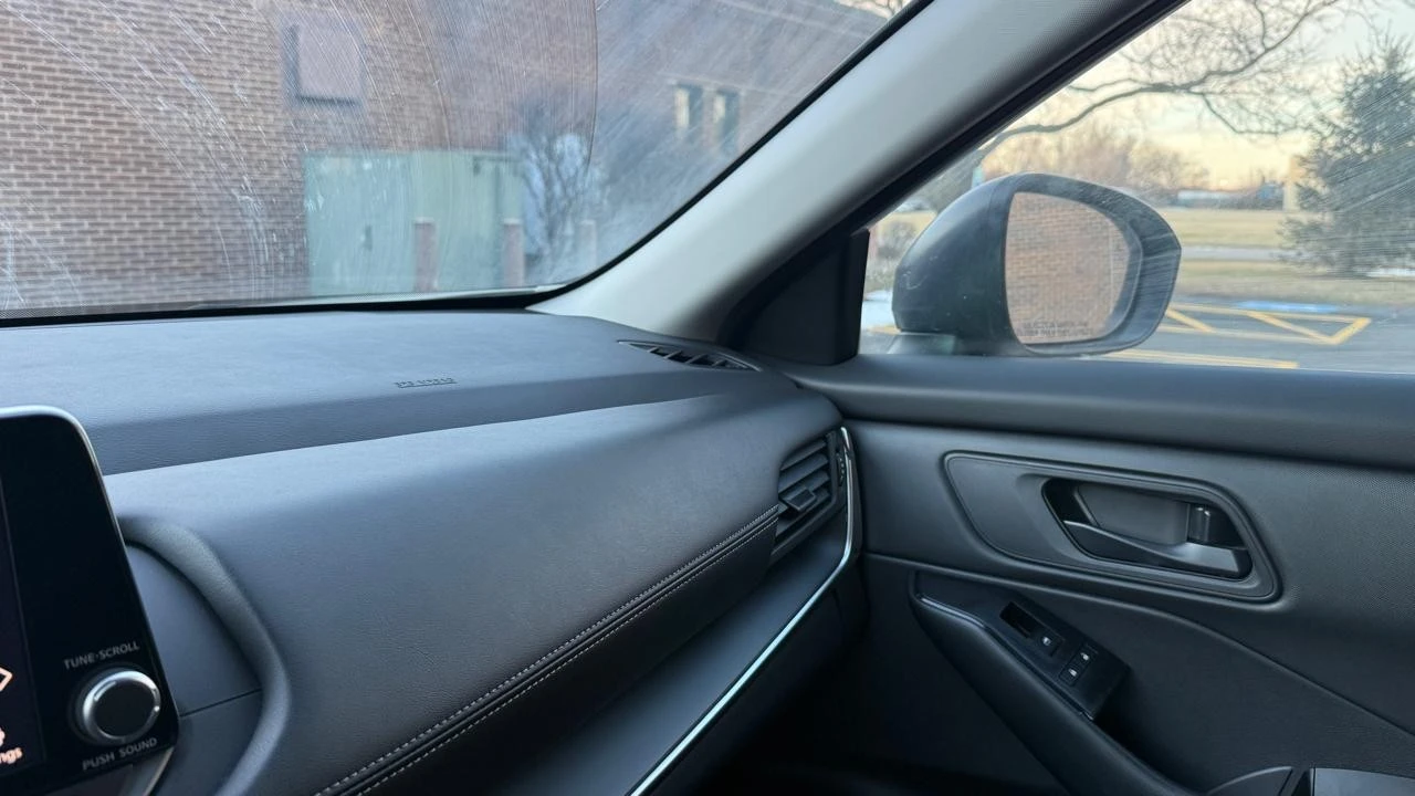 2024 Nissan Rogue - Image 19 of 21