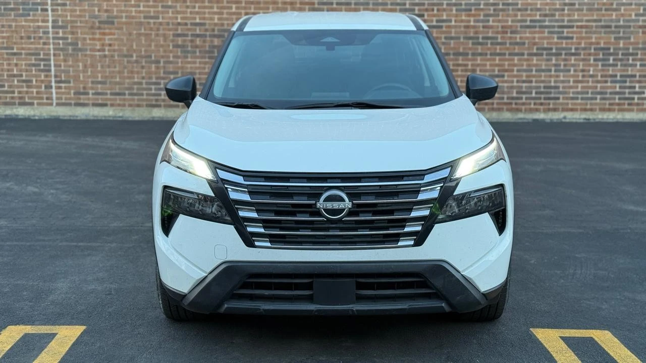 2024 Nissan Rogue - Image 2 of 21