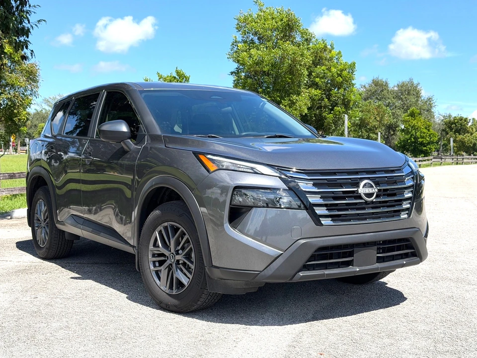 2024 Nissan Rogue - Image 4 of 21