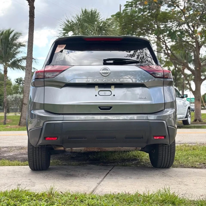 2024 Nissan Rogue - Image 6 of 8