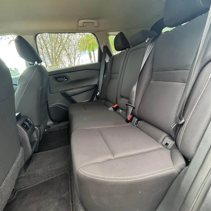 2024 Nissan Rogue - Image 7 of 8