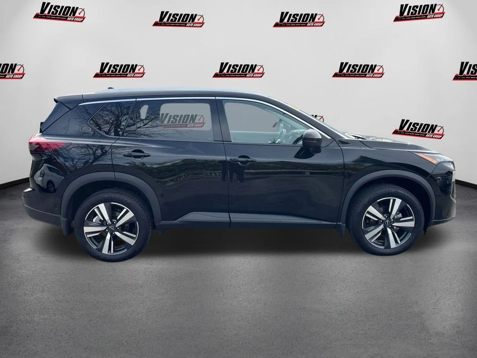 2024 Nissan Rogue - Image 4 of 12