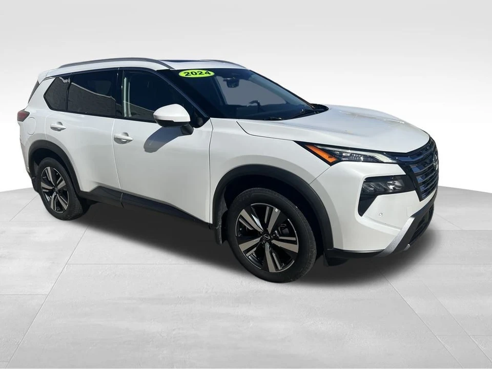 2024 Nissan Rogue - Image 9 of 12