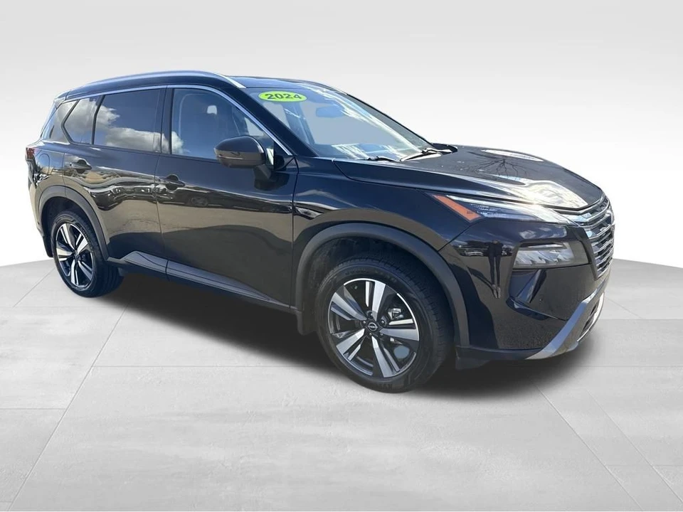 2024 Nissan Rogue - Image 9 of 12