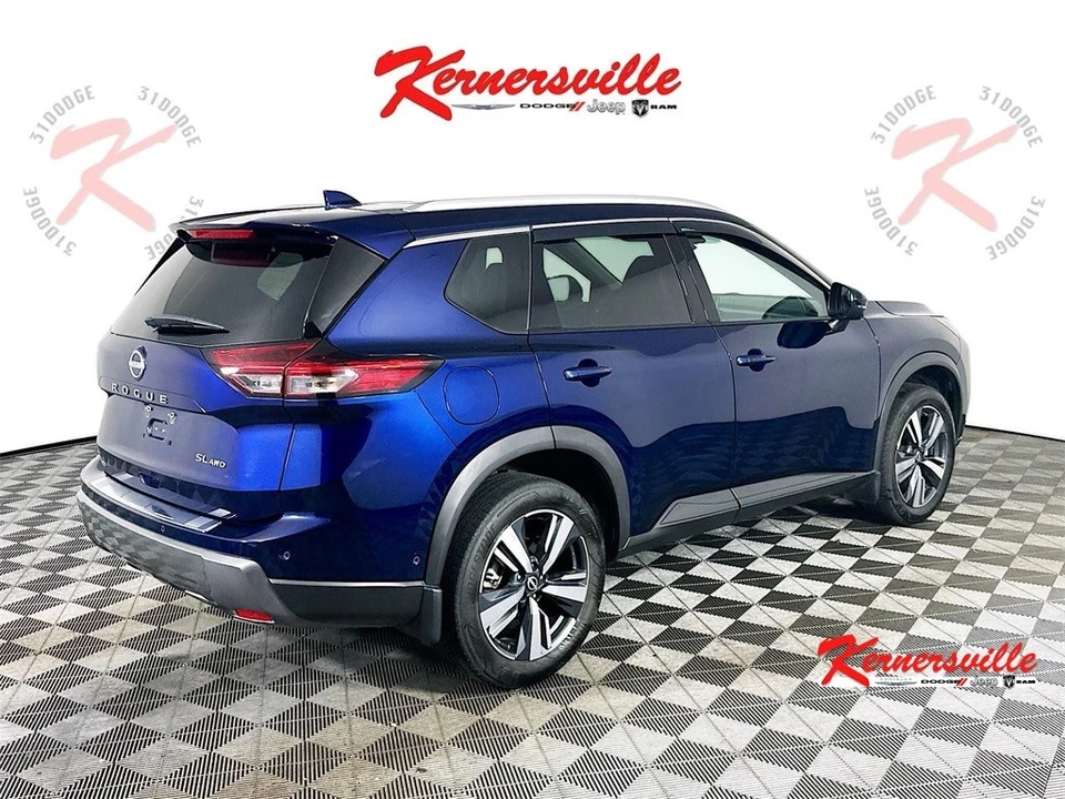 2024 Nissan Rogue - Image 7 of 21