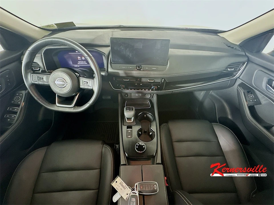 2024 Nissan Rogue - Image 10 of 12