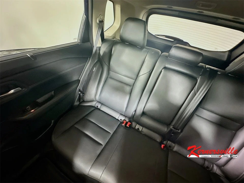 2024 Nissan Rogue - Image 12 of 21