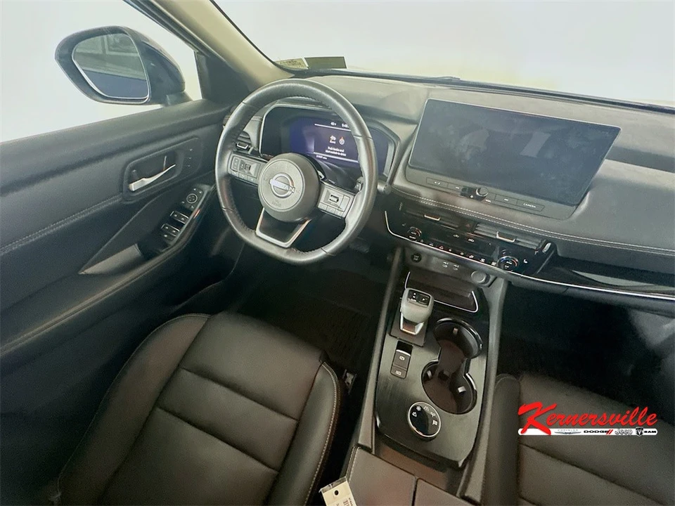2024 Nissan Rogue - Image 9 of 12