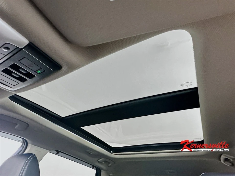 2024 Nissan Rogue - Image 21 of 21