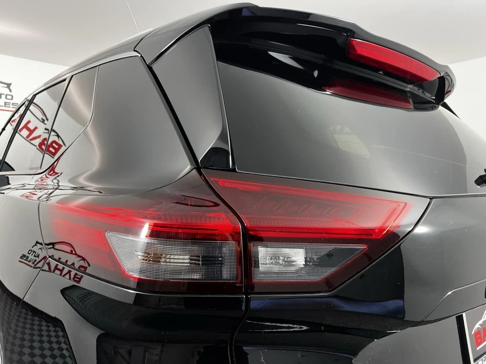 2024 Nissan Rogue - Image 4 of 21
