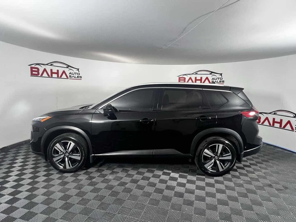 2024 Nissan Rogue - Image 3 of 21