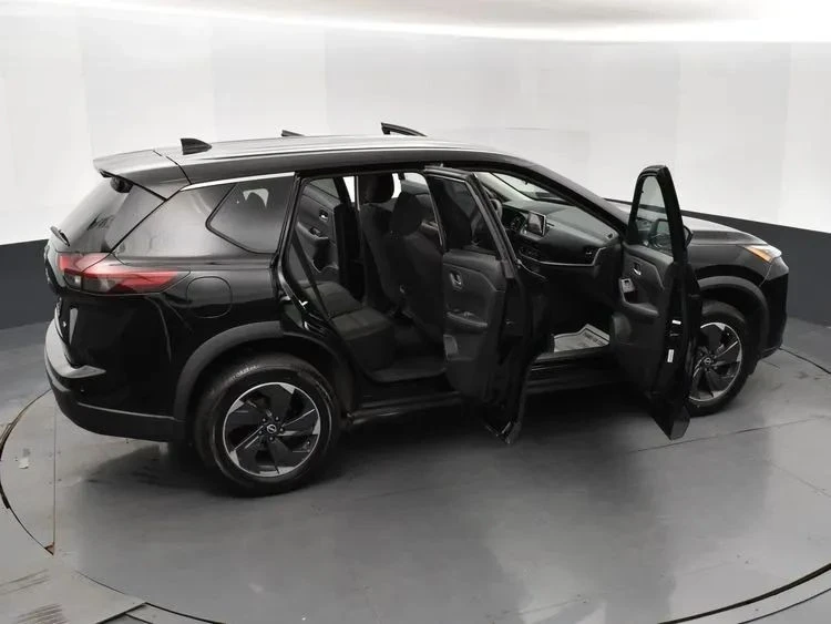 2024 Nissan Rogue - Image 6 of 12