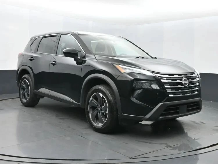 2024 Nissan Rogue - Image 2 of 12