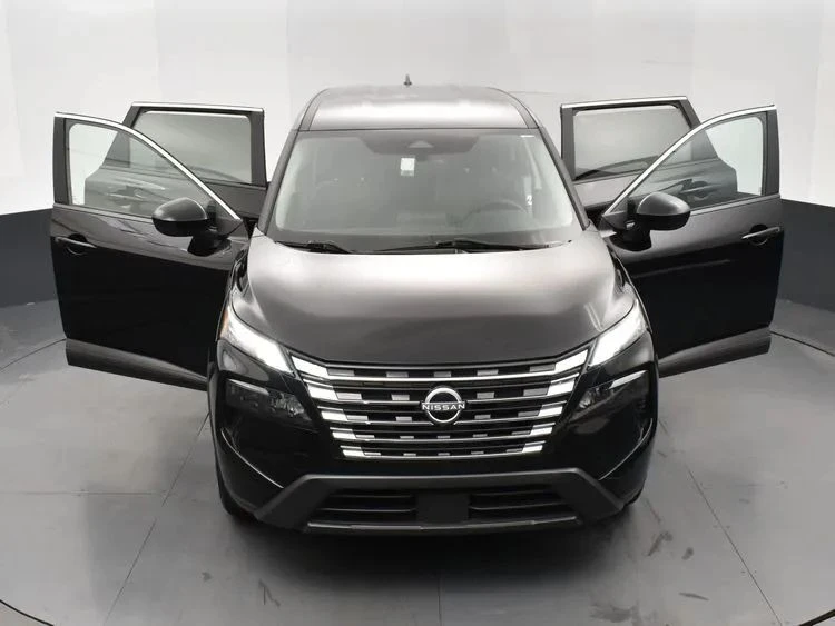 2024 Nissan Rogue - Image 10 of 12