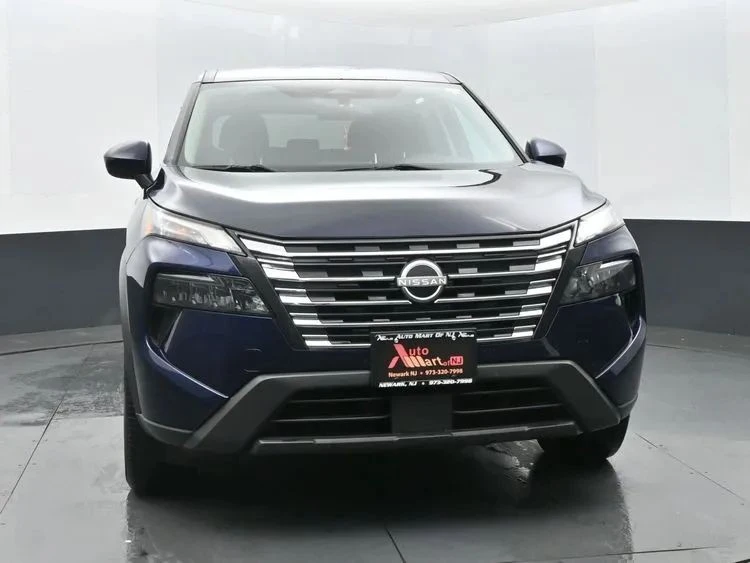 2024 Nissan Rogue - Image 3 of 12