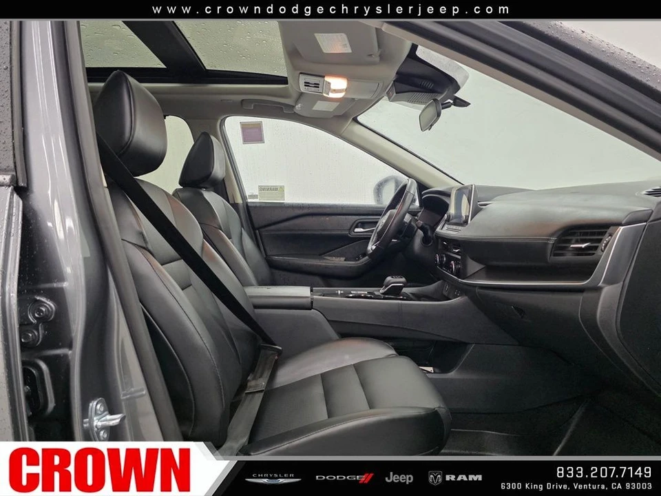 2024 Nissan Rogue - Image 10 of 12