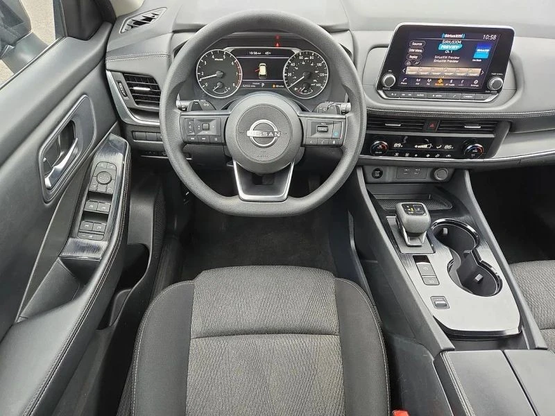 2024 Nissan Rogue - Image 11 of 12