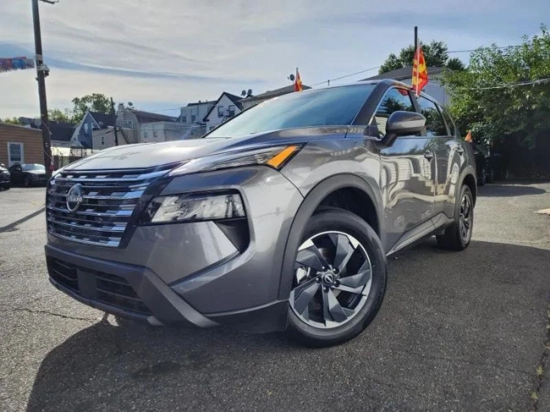 2024 Nissan Rogue - Image 2 of 12