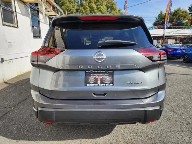 2024 Nissan Rogue - Image 6 of 12