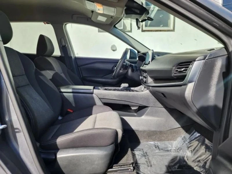 2024 Nissan Rogue - Image 11 of 12
