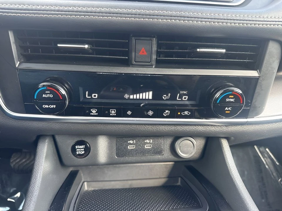 2024 Nissan Rogue - Image 21 of 21