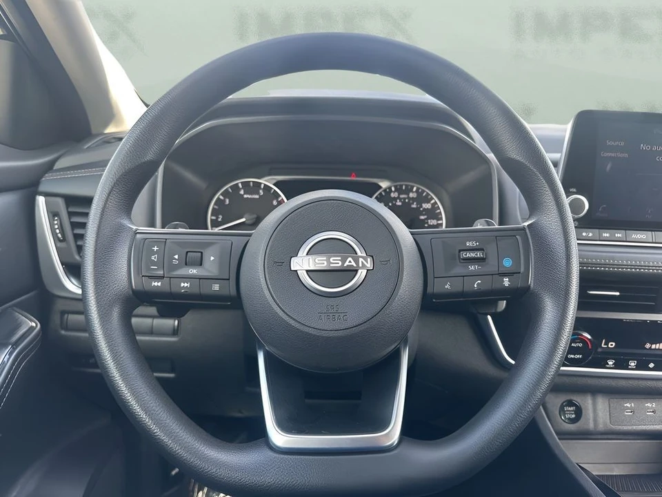 2024 Nissan Rogue - Image 13 of 21