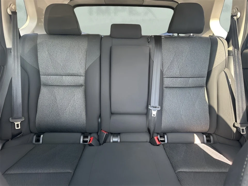 2024 Nissan Rogue - Image 11 of 12