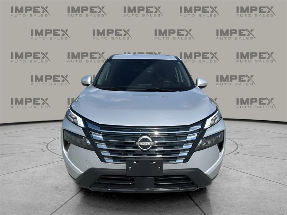 2024 Nissan Rogue - Image 8 of 12