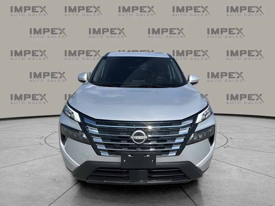 2024 Nissan Rogue - Image 8 of 12